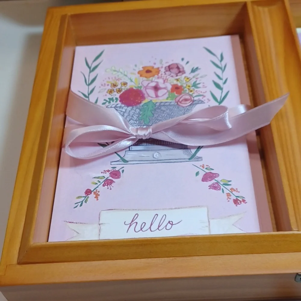Vintage Handmade Unique  Chunky Painted Flowers ExLarge Card Box With Cards